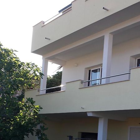Apartmani Isabella - Ilda Radonic Jelsa  Exterior photo